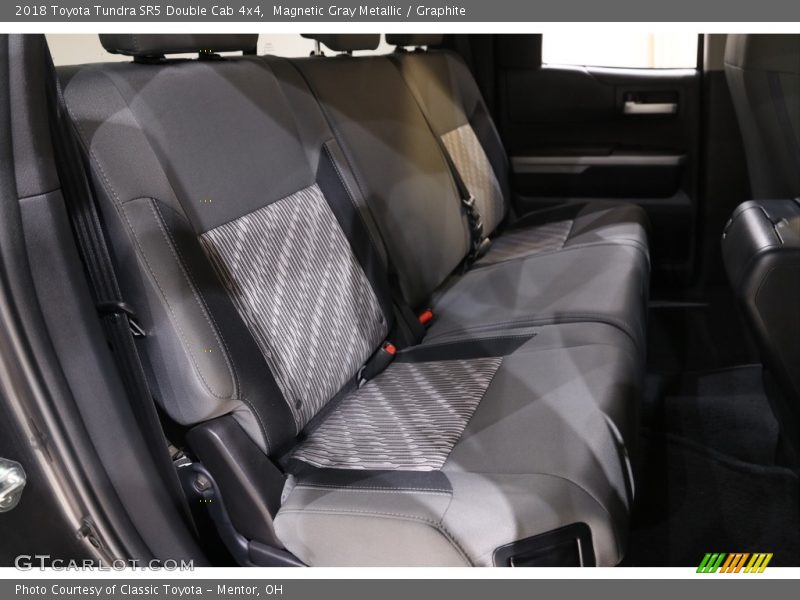 Magnetic Gray Metallic / Graphite 2018 Toyota Tundra SR5 Double Cab 4x4