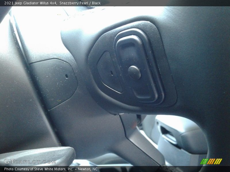 Snazzberry Pearl / Black 2021 Jeep Gladiator Willys 4x4