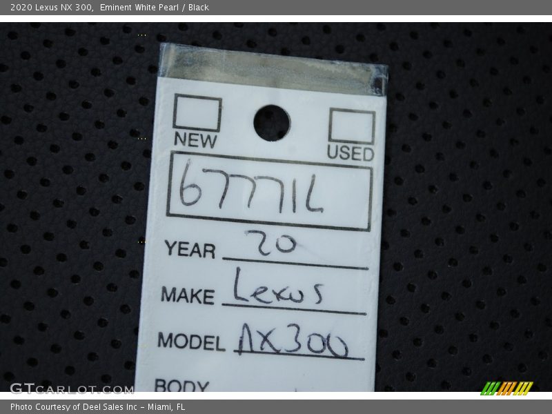 Eminent White Pearl / Black 2020 Lexus NX 300