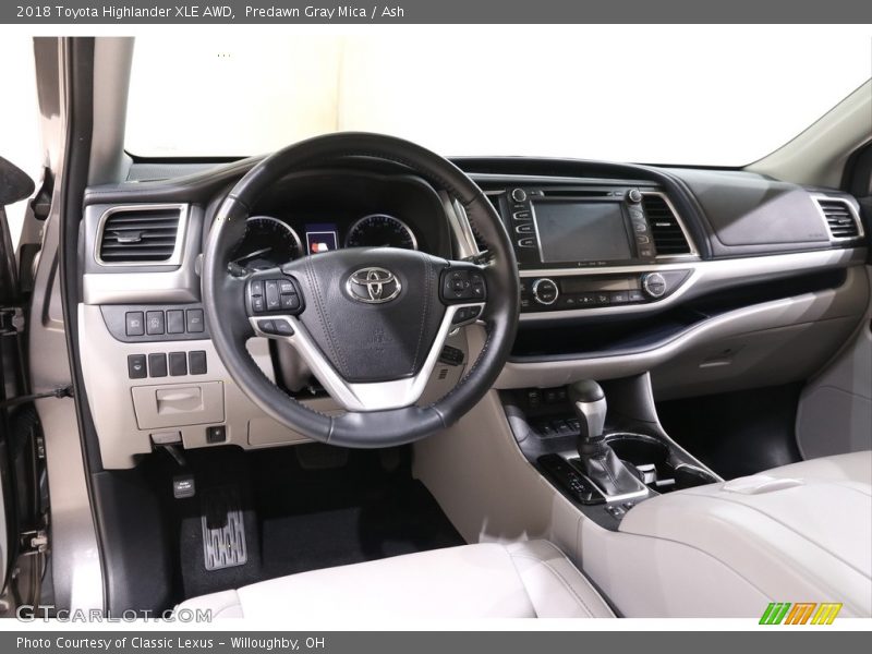 Predawn Gray Mica / Ash 2018 Toyota Highlander XLE AWD