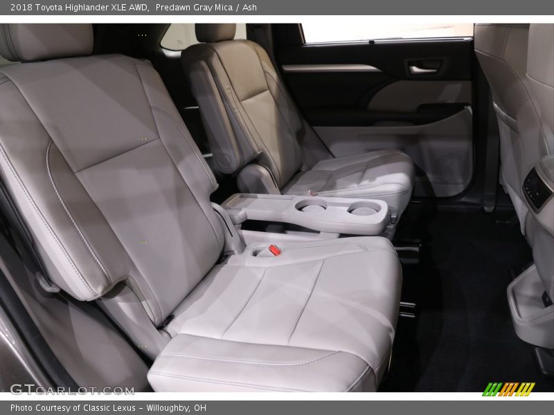 Predawn Gray Mica / Ash 2018 Toyota Highlander XLE AWD