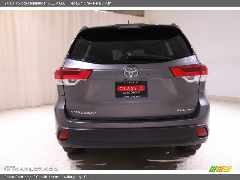 Predawn Gray Mica / Ash 2018 Toyota Highlander XLE AWD