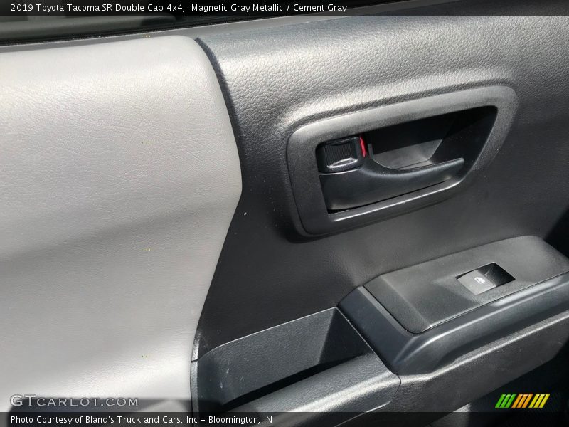 Magnetic Gray Metallic / Cement Gray 2019 Toyota Tacoma SR Double Cab 4x4