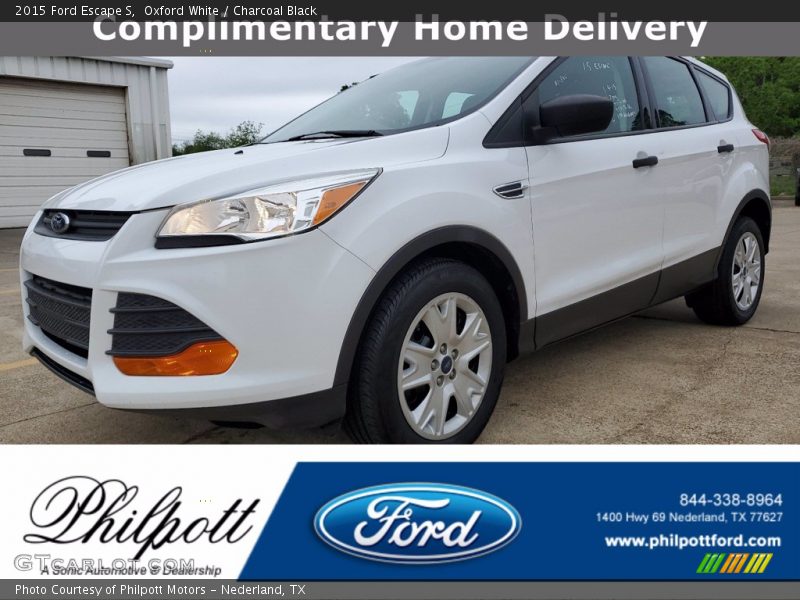 Oxford White / Charcoal Black 2015 Ford Escape S