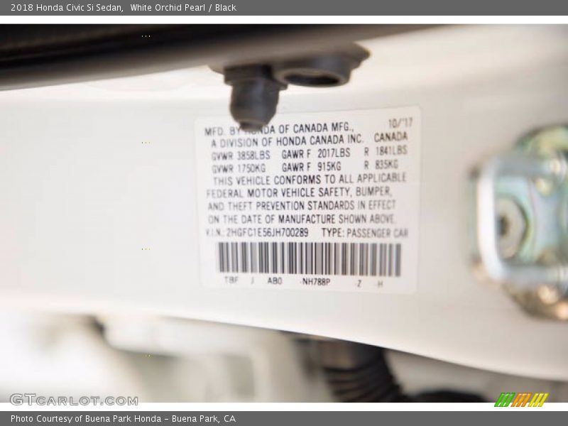 White Orchid Pearl / Black 2018 Honda Civic Si Sedan
