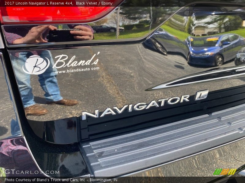 Black Velvet / Ebony 2017 Lincoln Navigator L Reserve 4x4