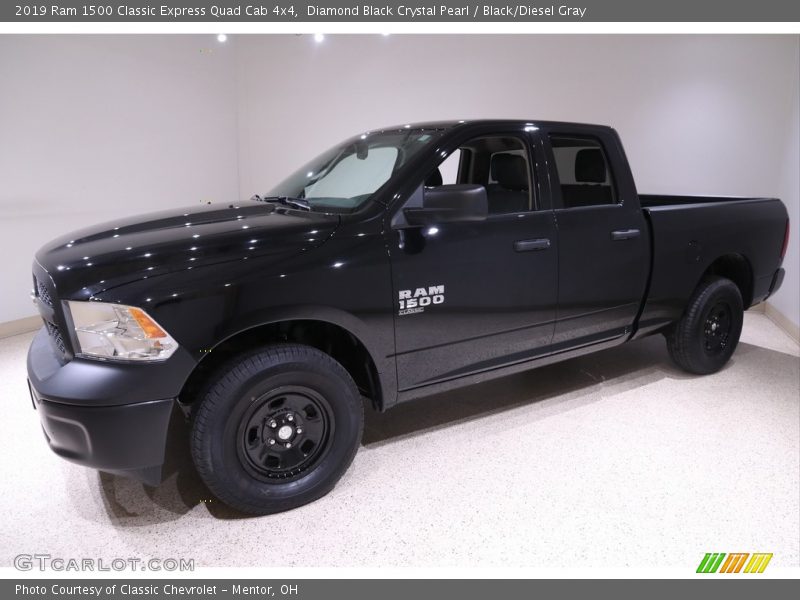 Diamond Black Crystal Pearl / Black/Diesel Gray 2019 Ram 1500 Classic Express Quad Cab 4x4