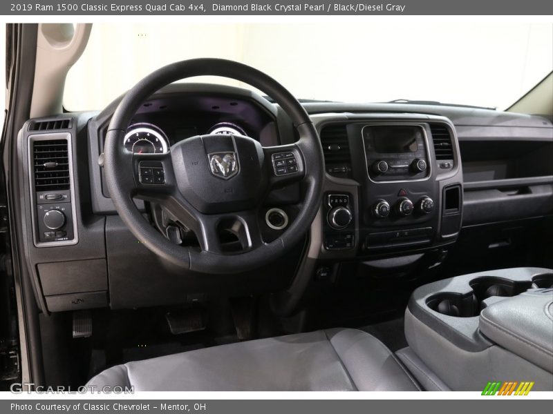 Diamond Black Crystal Pearl / Black/Diesel Gray 2019 Ram 1500 Classic Express Quad Cab 4x4