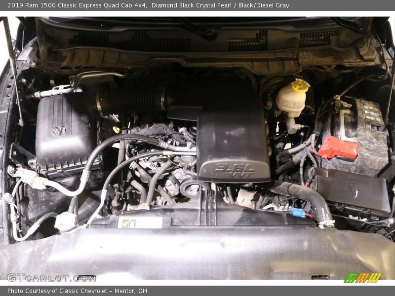 Diamond Black Crystal Pearl / Black/Diesel Gray 2019 Ram 1500 Classic Express Quad Cab 4x4