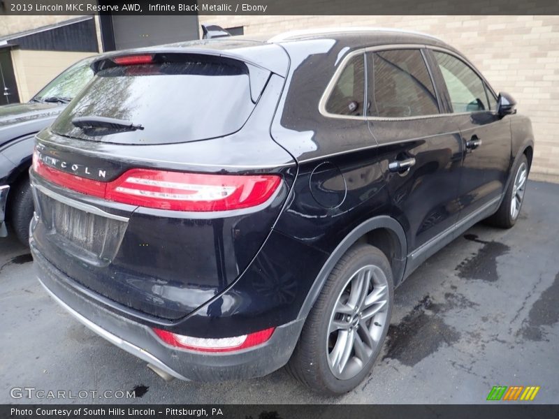 Infinite Black Metallic / Ebony 2019 Lincoln MKC Reserve AWD