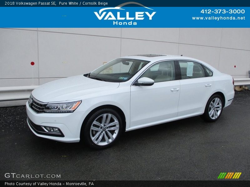 Pure White / Cornsilk Beige 2018 Volkswagen Passat SE