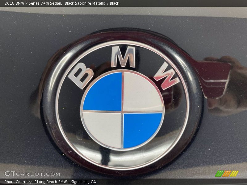 Black Sapphire Metallic / Black 2018 BMW 7 Series 740i Sedan