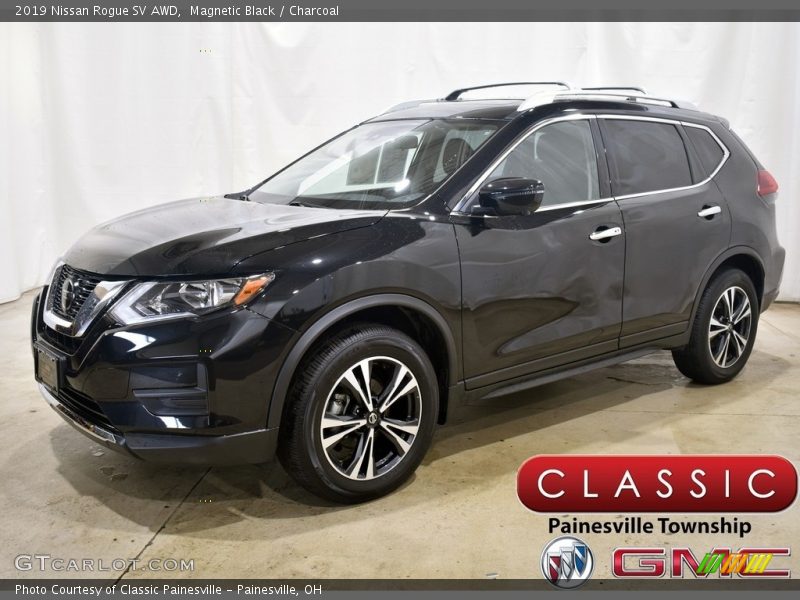 Magnetic Black / Charcoal 2019 Nissan Rogue SV AWD