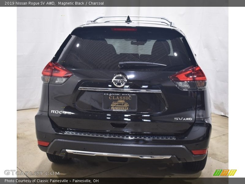 Magnetic Black / Charcoal 2019 Nissan Rogue SV AWD