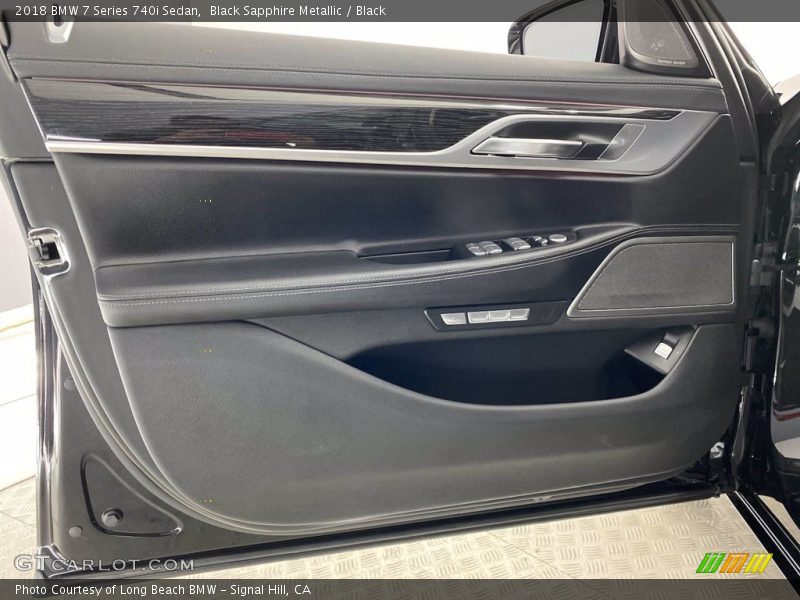 Black Sapphire Metallic / Black 2018 BMW 7 Series 740i Sedan
