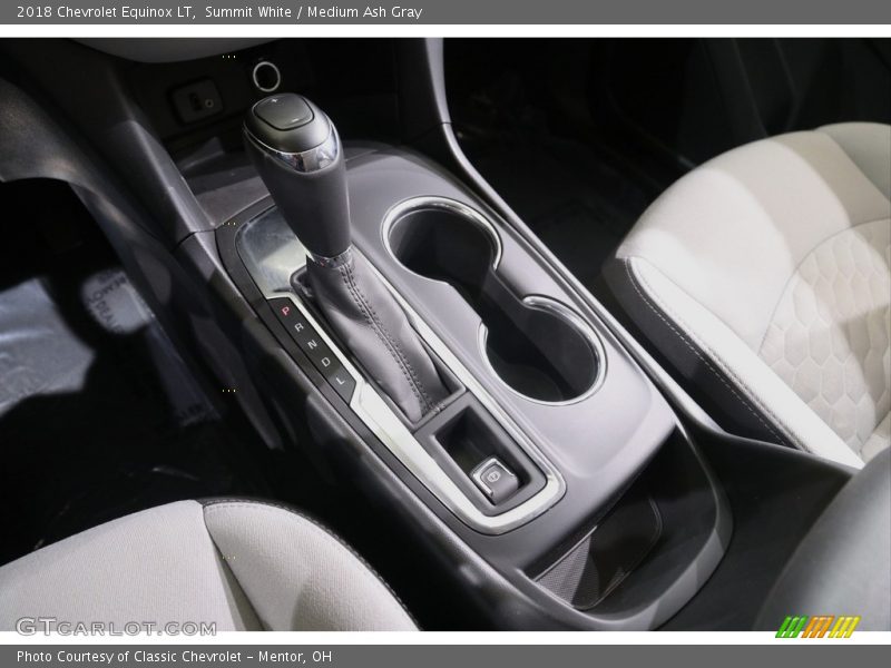 Summit White / Medium Ash Gray 2018 Chevrolet Equinox LT