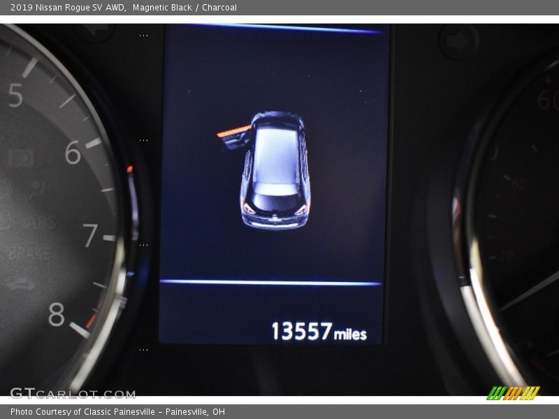 Magnetic Black / Charcoal 2019 Nissan Rogue SV AWD