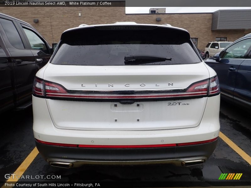 White Platinum / Coffee 2019 Lincoln Nautilus Select AWD