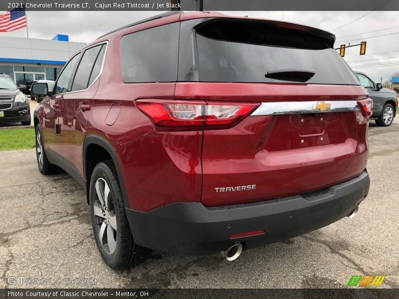 Cajun Red Tintcoat / Jet Black 2021 Chevrolet Traverse LT