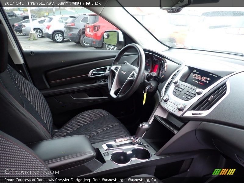 Summit White / Jet Black 2017 GMC Terrain SLE AWD