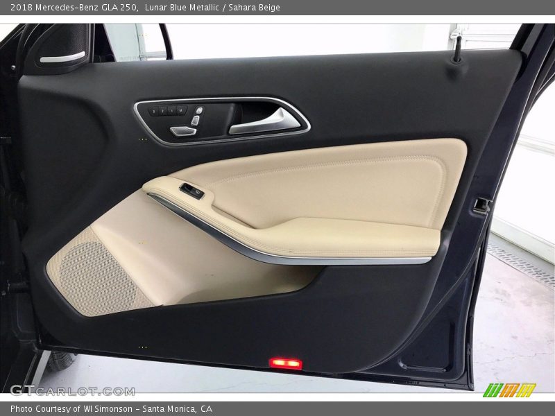Lunar Blue Metallic / Sahara Beige 2018 Mercedes-Benz GLA 250