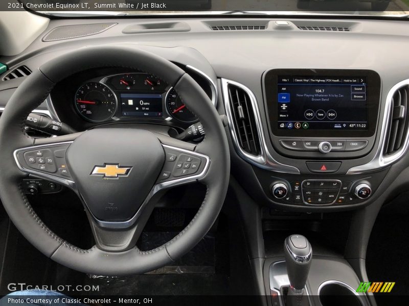 Summit White / Jet Black 2021 Chevrolet Equinox LT