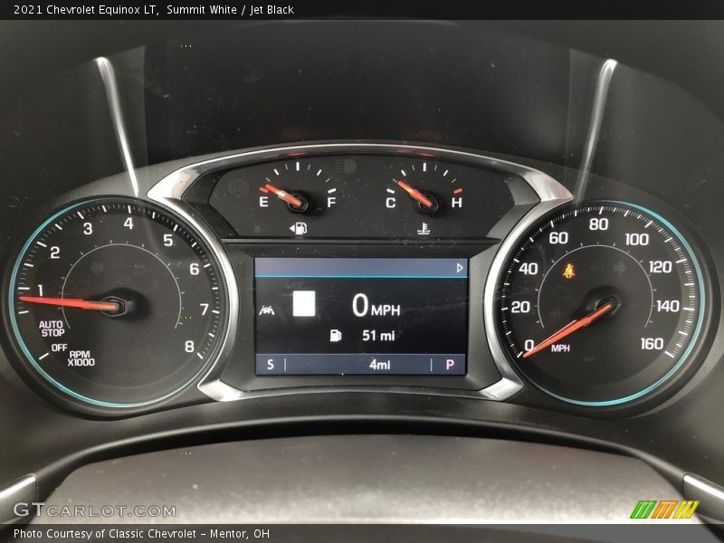 Summit White / Jet Black 2021 Chevrolet Equinox LT