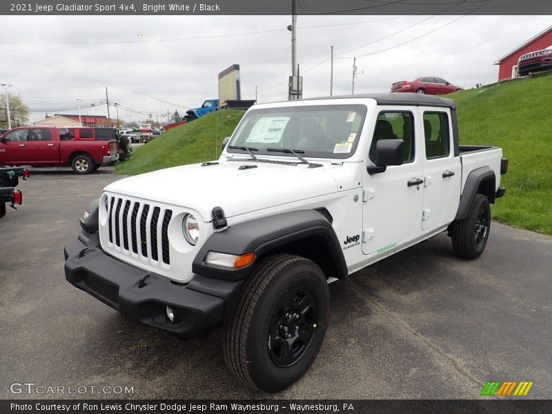 Bright White / Black 2021 Jeep Gladiator Sport 4x4