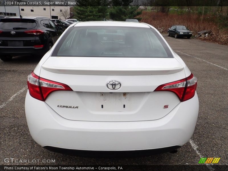 Super White / Black 2014 Toyota Corolla S