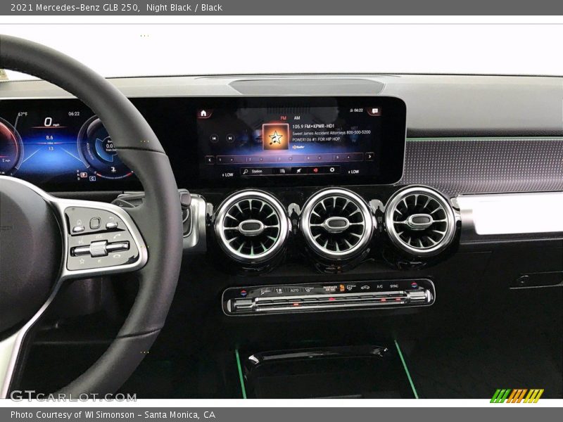 Night Black / Black 2021 Mercedes-Benz GLB 250