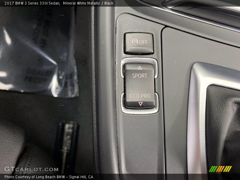 Mineral White Metallic / Black 2017 BMW 3 Series 330i Sedan