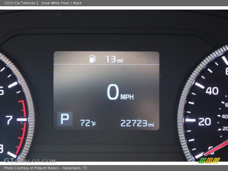 Snow White Pearl / Black 2020 Kia Telluride S