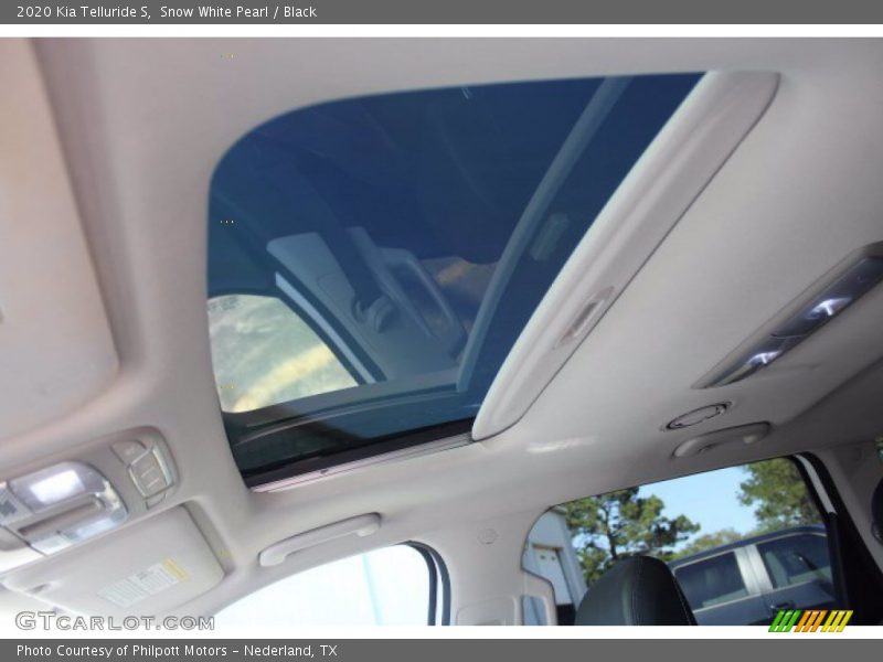 Snow White Pearl / Black 2020 Kia Telluride S