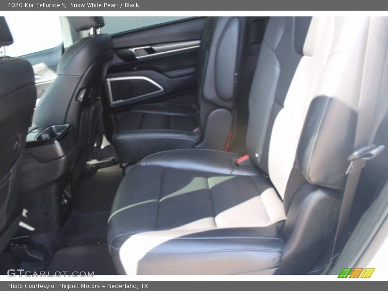 Snow White Pearl / Black 2020 Kia Telluride S