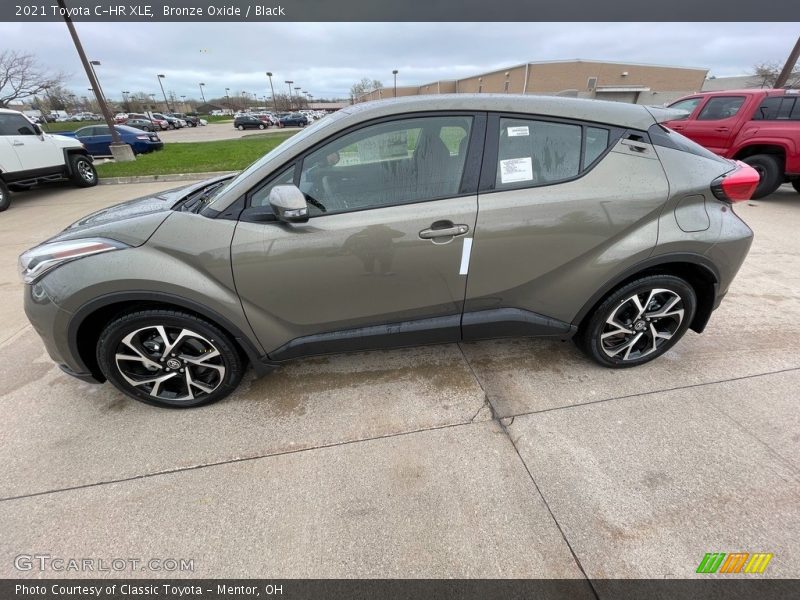  2021 C-HR XLE Bronze Oxide