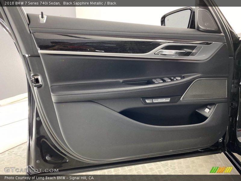 Black Sapphire Metallic / Black 2018 BMW 7 Series 740i Sedan