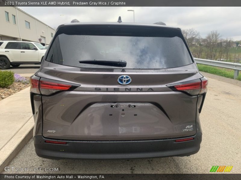 Predawn Gray Mica / Graphite 2021 Toyota Sienna XLE AWD Hybrid
