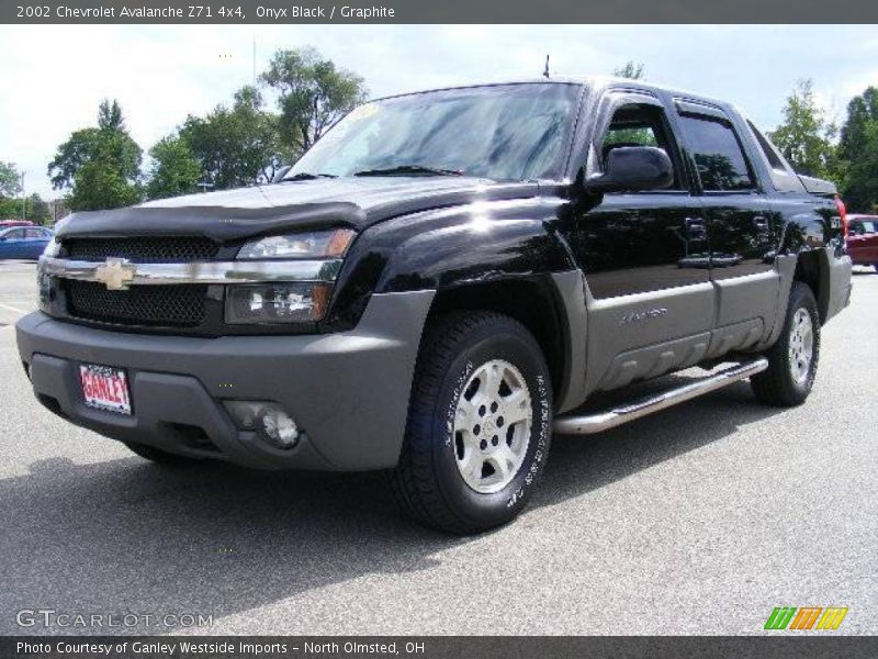 Onyx Black / Graphite 2002 Chevrolet Avalanche Z71 4x4