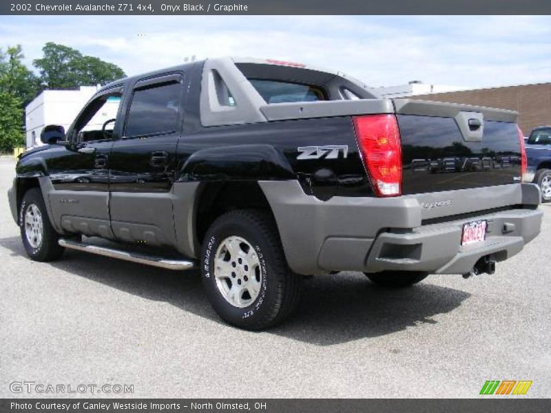 Onyx Black / Graphite 2002 Chevrolet Avalanche Z71 4x4