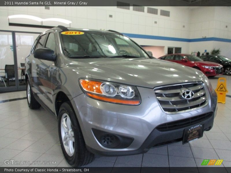 Mineral Gray / Gray 2011 Hyundai Santa Fe GLS