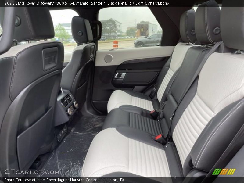 Rear Seat of 2021 Discovery P360 S R-Dynamic