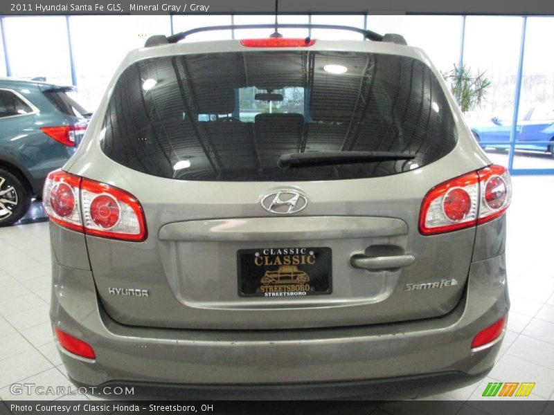Mineral Gray / Gray 2011 Hyundai Santa Fe GLS