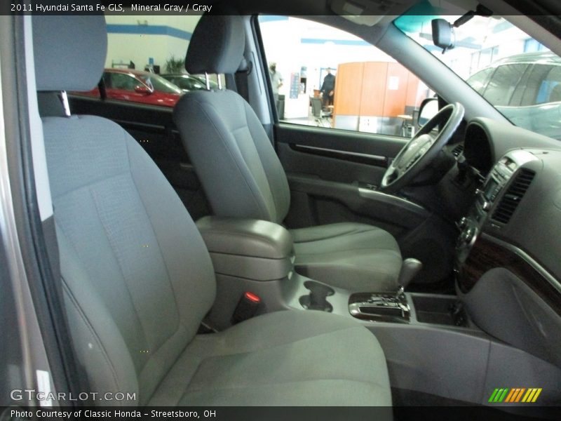 Mineral Gray / Gray 2011 Hyundai Santa Fe GLS