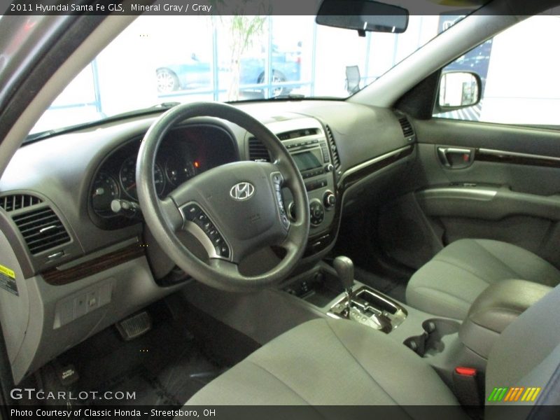 Mineral Gray / Gray 2011 Hyundai Santa Fe GLS