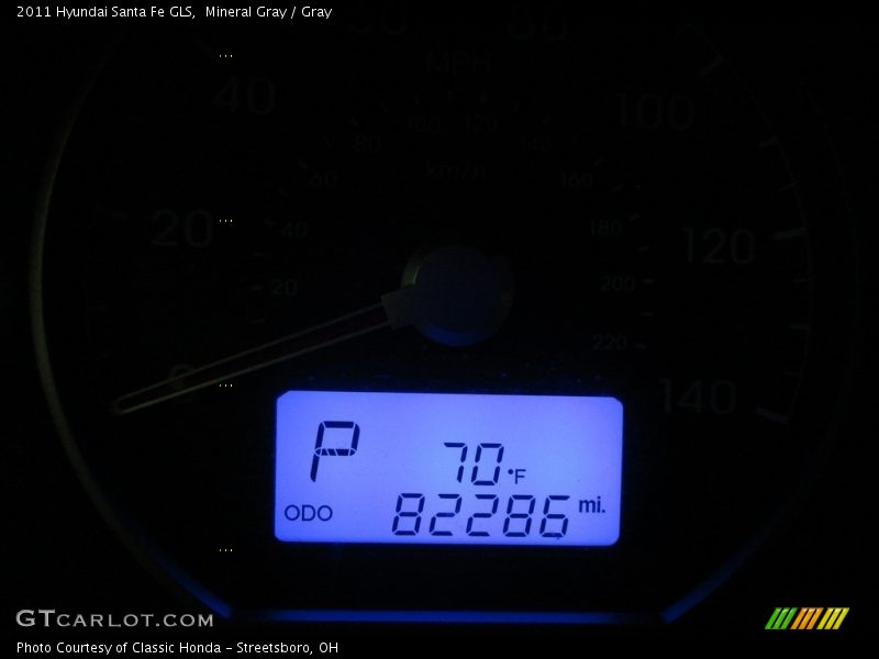 Mineral Gray / Gray 2011 Hyundai Santa Fe GLS