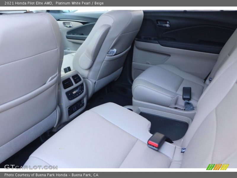 Platinum White Pearl / Beige 2021 Honda Pilot Elite AWD