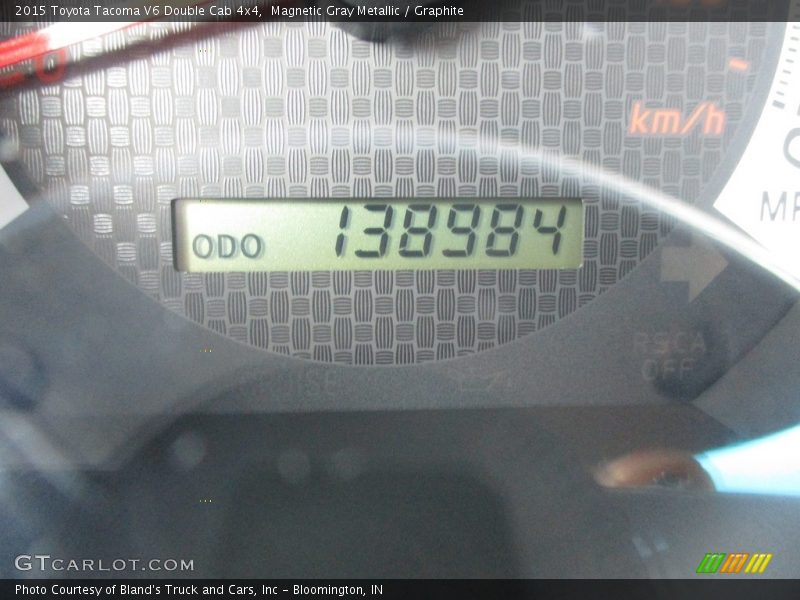 Magnetic Gray Metallic / Graphite 2015 Toyota Tacoma V6 Double Cab 4x4