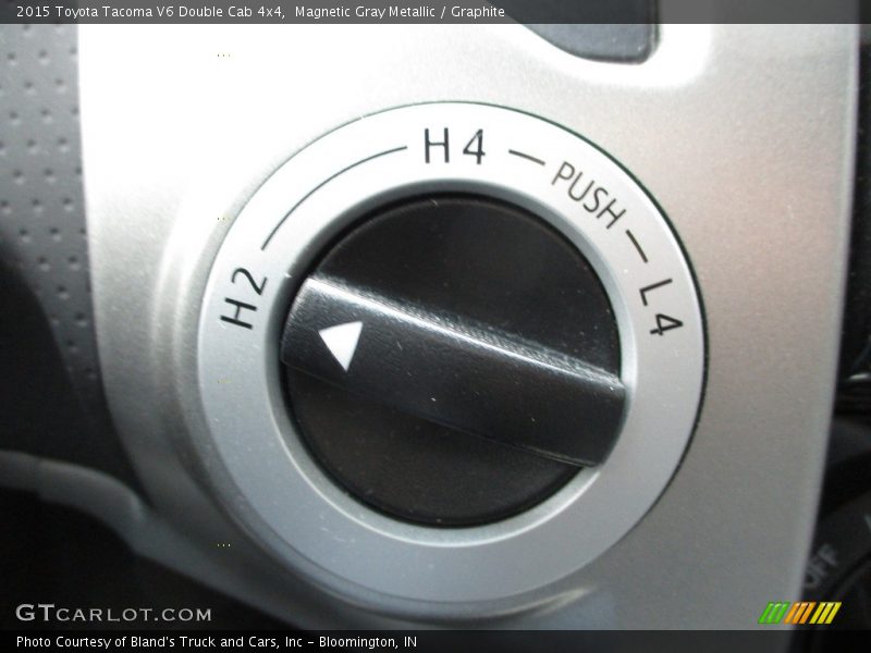 Magnetic Gray Metallic / Graphite 2015 Toyota Tacoma V6 Double Cab 4x4