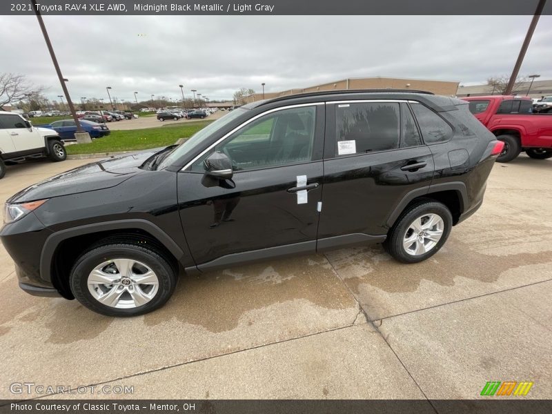 Midnight Black Metallic / Light Gray 2021 Toyota RAV4 XLE AWD