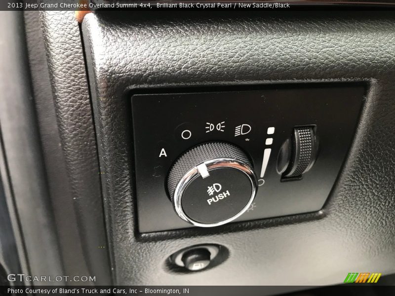 Brilliant Black Crystal Pearl / New Saddle/Black 2013 Jeep Grand Cherokee Overland Summit 4x4